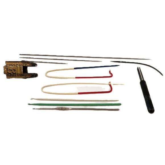 Antique Vintage Crochet Hooks Needles Stitch Holders Mixed Lot - Picture 2 of 4